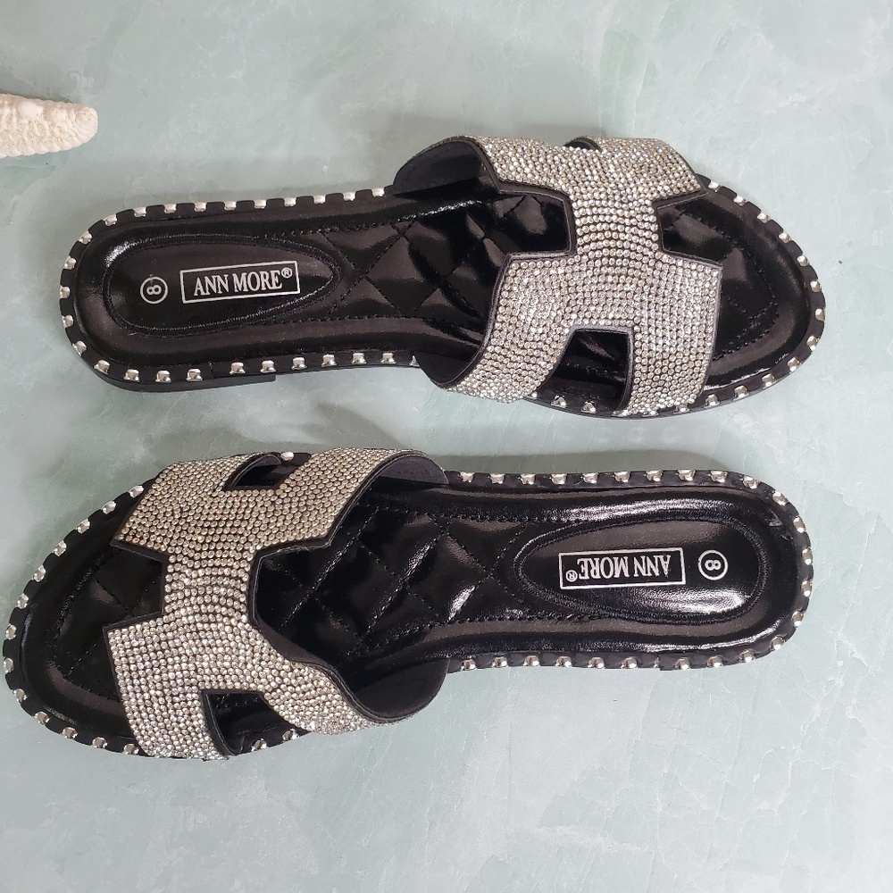 Black Sparkle Cut-Out Rhinestone Sandals - Picture 5 of 7